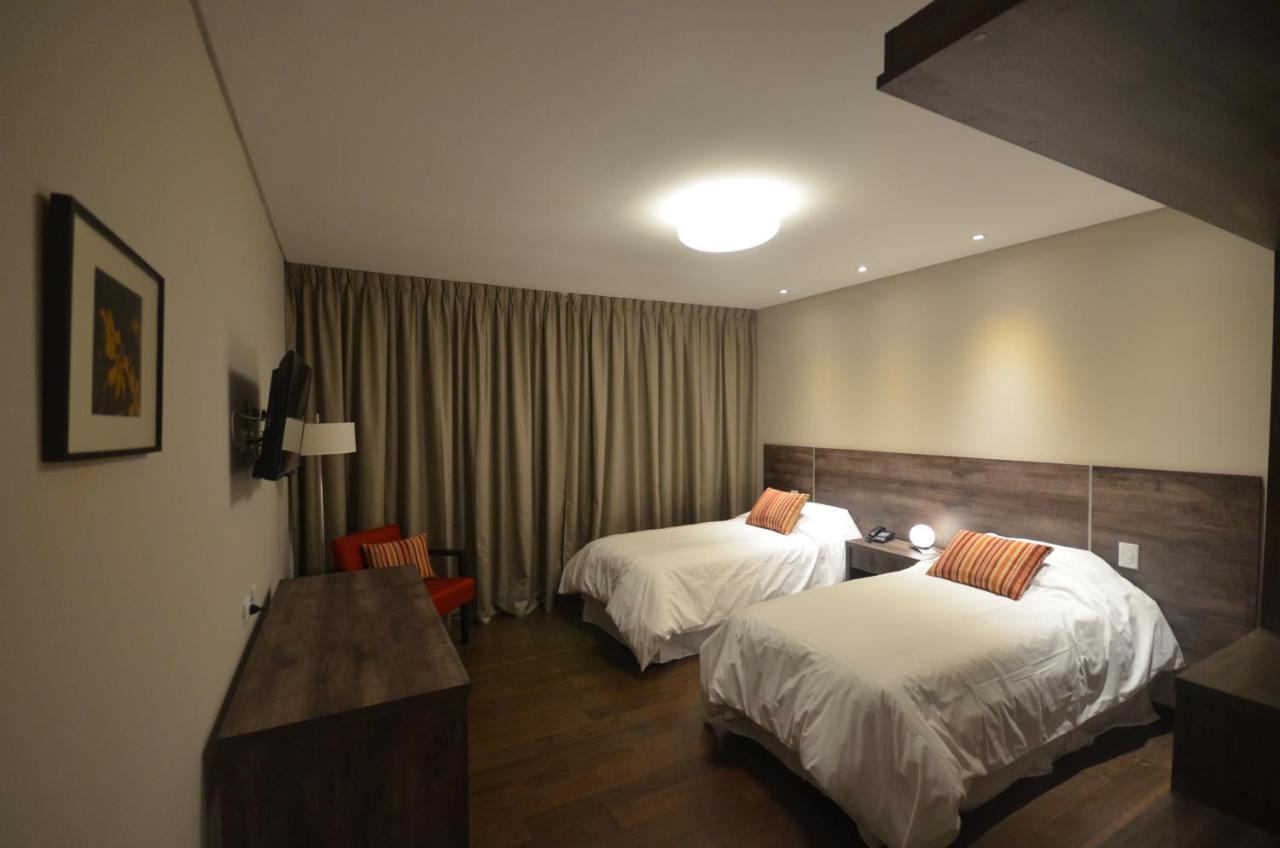 Amarilis Hotel Boutique Alberti Bagian luar foto