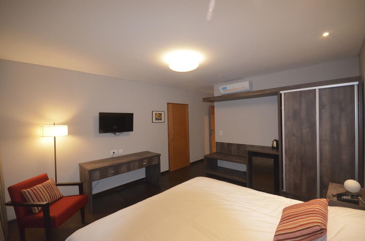 Amarilis Hotel Boutique Alberti Bagian luar foto